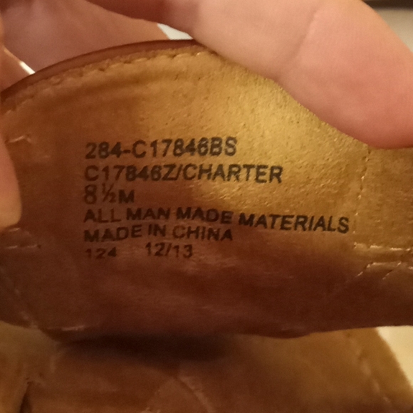 Cliffs by White Mountain Sandals - Picture 6 of 16